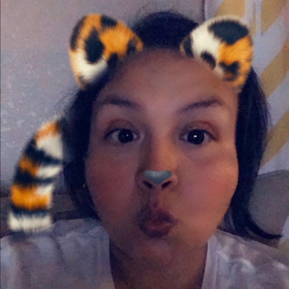 Meet your Posher, Rita - Picture 1 of 1